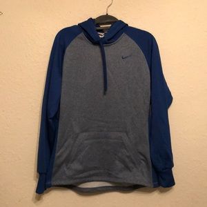 Nike thermal fleece